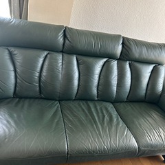 三人掛けソファ　　　にとりニトリの画像