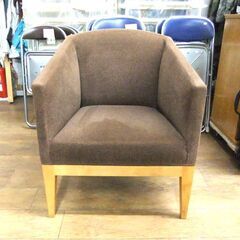 複数在庫あり 一人掛けソファ 幅69×奥行61×高さ83.5cm ファブリック×木 ブラウン ラウンジチェア 一人掛けチェア 椅子 いす イス 札幌市厚別区 厚別店の画像