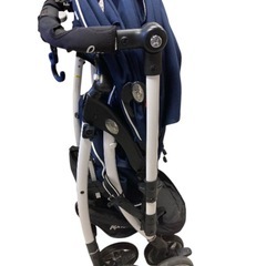 美品　Aprica ラクーナ ソファークッション レザーハンドル 限定の画像