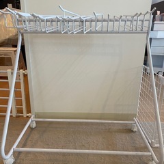 大容量ハンガーラックの画像