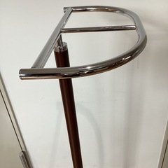 ハンガーラック【町田市再生家具】1110Bの画像