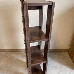 細い棚今週まで！の画像