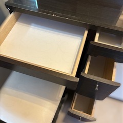 ニトリ　ドレッサー/三面鏡/化粧台•イスセットの画像