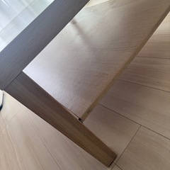 IKEA テーブル　の画像