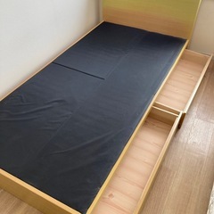 11月15,16引き取り希望シングルベッドのフレーム　の画像