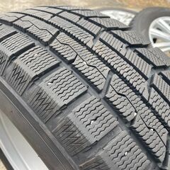 スタッドレス 225/65R17 東北6県無料配送対応‼️爆安‼️最終値下げ‼️①超超超バリ溝❗ 国産トーヨータイヤ‼️ アルミ付き 国産 タイヤ !!　スタッドレスの画像