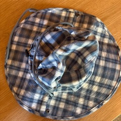 サファリハットの画像