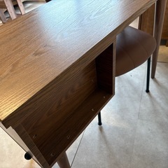 デスク椅子付き今週まで！の画像