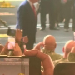 希少　10月28日　横須賀基地を訪問時の軍人への特別プレゼント　トランプ氏の帽子の画像