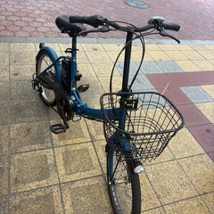 E-Drip」の折りたたみ式電動アシスト自転車の画像