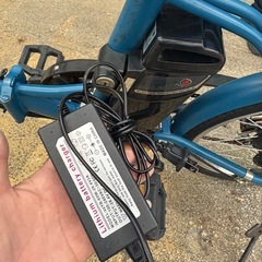 E-Drip」の折りたたみ式電動アシスト自転車の画像