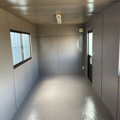 【三重】 ② 4坪ハウス　(土日引き取り可)　エアコン　8畳　コンテナハウス　ユニット　トレーラー　大型　事務所　倉庫　物置　【配送可】の画像