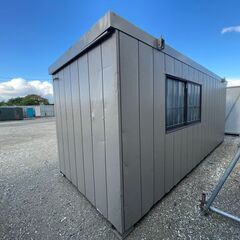 【三重】 ② 4坪ハウス　(土日引き取り可)　エアコン　8畳　コンテナハウス　ユニット　トレーラー　大型　事務所　倉庫　物置　【配送可】の画像