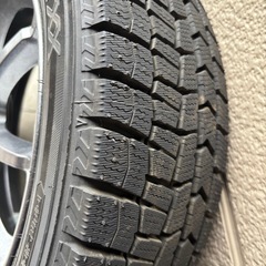 ダウンロップ 165/60R15 スタッドレスタイヤ4本の画像