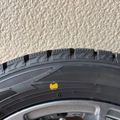 ダウンロップ 165/60R15 スタッドレスタイヤ4本の画像