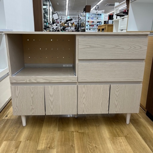 ペガコーポレーション キッチンカウンター アイボリー 収納家具 のご紹介です！