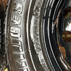 中古夏タイヤ185/70R14の画像
