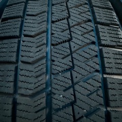 BRIDGESTONE BLIZZAK VRX2/185/60R16スタッドレス溝良好ゴム質良好の画像