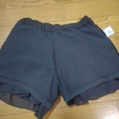 a.v.v.   スカート風キュロット　サイズ140の画像