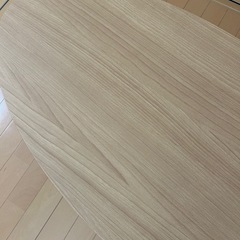 北欧風オーバルテーブルの画像