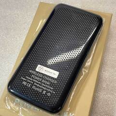 【未使用】モバイルバッテリー ワイヤレス充電機能付 10000mAhの画像