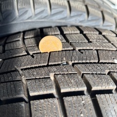 スタッドレスタイヤの画像