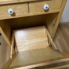 【早い者勝ち】 
キッチンワゴンの画像