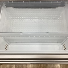 【安心6ヶ月保証付き】6ﾄﾞｱ冷蔵庫　 HITACHI 　R-KW57k 　2020年製の画像