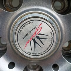 スタッドレスタイヤ　205/60R16 16インチ　４本セットの画像