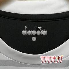 ディアドラ ボーダープラクティスシャツ プラシャツ 半袖 Tシャツ S ホワイト ネイビー メンズ DIADORA サッカー フットサル スポーツウェアの画像
