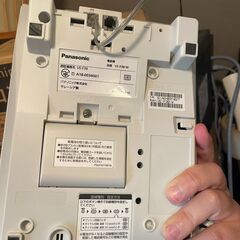 IP電話機パナソニック製　ほぼ未使用　京都市条例により設置しましたが、宿泊者は皆スマホを利用してました。の画像