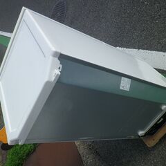 ツインバード　２ドア冷凍冷蔵庫  ホワイト HR-E914W　2019年の画像