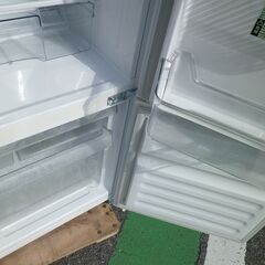 ツインバード　２ドア冷凍冷蔵庫  ホワイト HR-E914W　2019年の画像