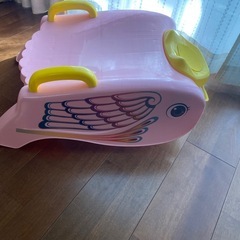 シャンプーチェア折りたたみの画像