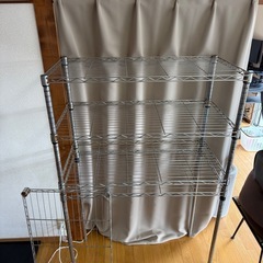 ラック　傷等あります　の画像