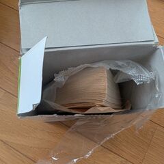 コーヒーフィルター100枚弱の画像