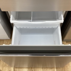 【安心6ヶ月保証付き】3ﾄﾞｱ冷蔵庫　 HITACHI　R-V32KVL 　2020年製の画像