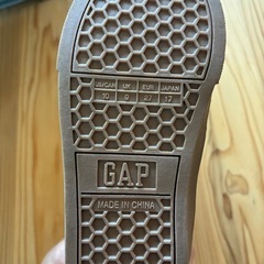 【新品】GAP子供靴　ブーツ 17cmの画像