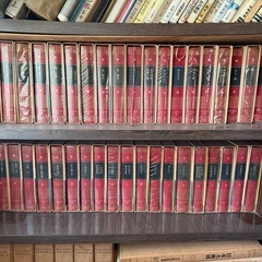 日本文学全集と大日本百科辞典の画像