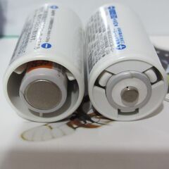 💗新品💗電池スペーサー💗単３電池→単２電池で使える優れもの　未使用品　２個入りの画像