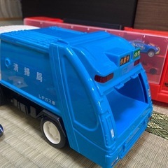 トミカカーズ、ミニカー、車のおもちゃの画像