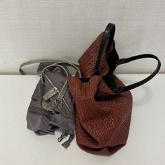 ショルダーバッグとトートバッグ 2点の画像