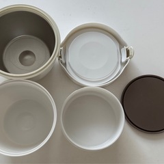 カフェ丼　ランチボックスの画像