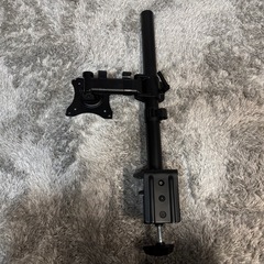 ELECOMモニターアーム　の画像