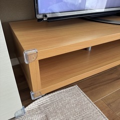 テレビボードの画像