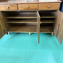 【ドリーム川西店限定】☆ジモティー見たよ割引☆  タイル調天板キャビネット クリーニング済み 【2125560000035251】の画像