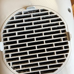 デロンギ　カプスーラ　セラミックファンヒーター HFX30C11 コンパクトの画像