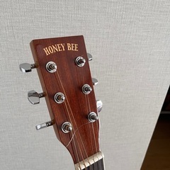 アコースティックギターの画像