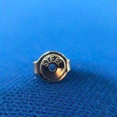 ジモティ割引有★【ジャングルジャングル岸和田店】DIESEL ディーゼル Dロゴ ピアス 片耳　南大阪 岸和田市 貝塚市 泉佐野市 和泉市 忠岡町 熊取町の画像