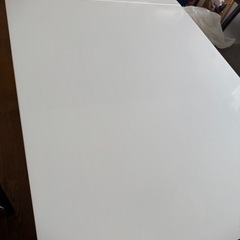 ニトリ伸長ダイニングテーブル の画像